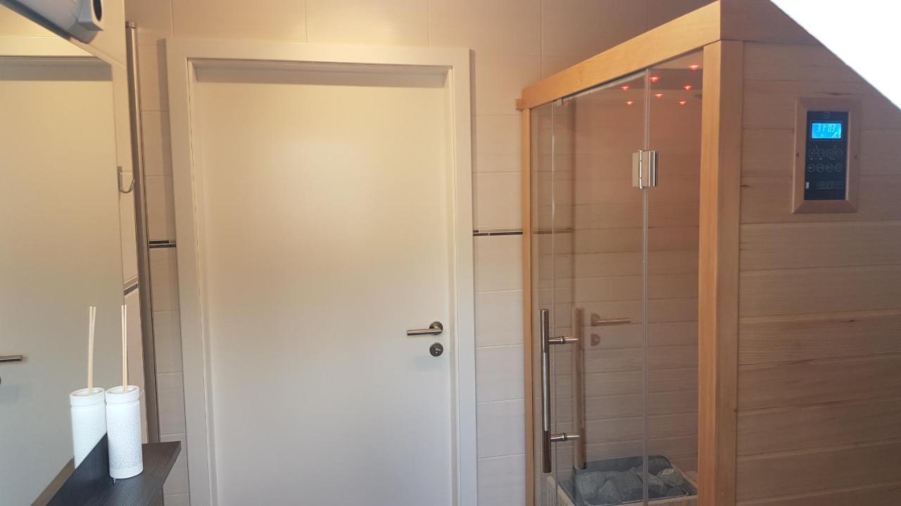 Mapamajo Home Base - Familienunterkunft Mit Sauna كورورت اوبرويسنثا المظهر الخارجي الصورة